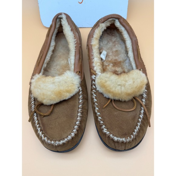 Cabelas Mens 12 M Brown Suede Genuine Shearling Lined Moccasin Shoes Slippers - Picture 2 of 8